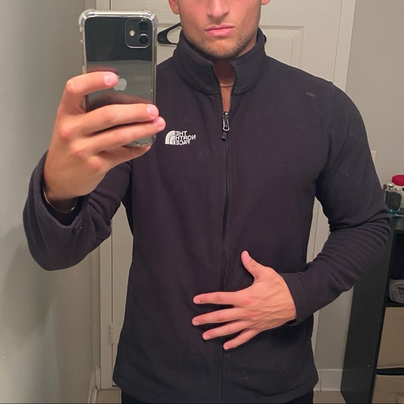 Unisex North Face Fleece Jacket - Picture 2 of 4